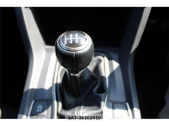Honda CIVIC 2018-04 8365158-3
