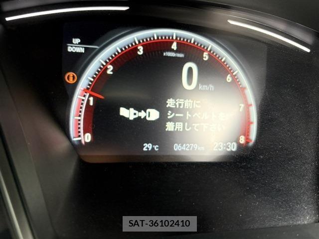 Honda CIVIC 2018-04 8365158-7