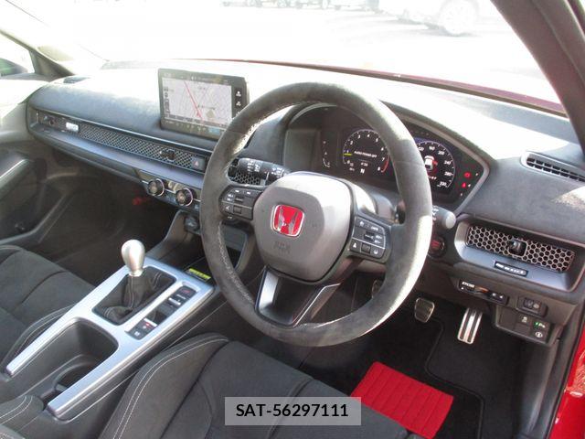 Honda CIVIC 2025-06 8365151-11