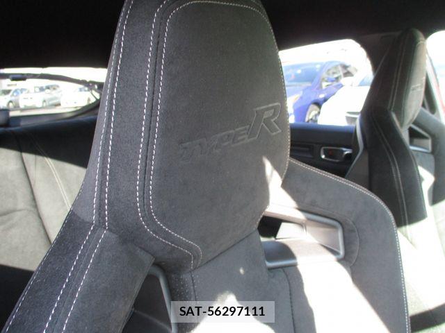 Honda CIVIC 2025-06 8365151-13