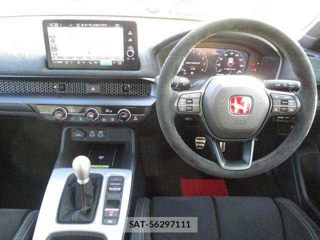 Honda CIVIC 2025-06 8365151-1