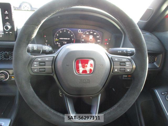 Honda CIVIC 2025-06 8365151-19