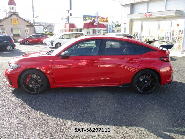 Honda CIVIC 2025-06 8365151-8