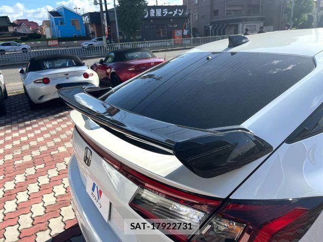 Honda CIVIC 2025-11 8365154-2
