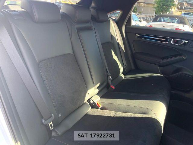 Honda CIVIC 2025-11 8365154-8