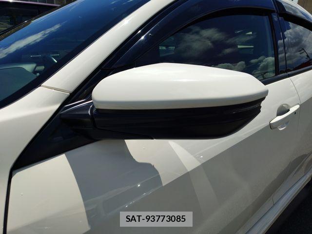 Honda CIVIC 2019-08 8365157-10