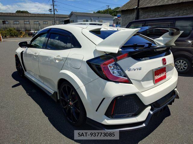 Honda CIVIC 2019-08 8365157-1