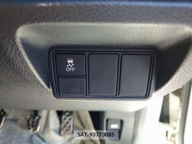 Honda CIVIC 2019-08 8365157-28