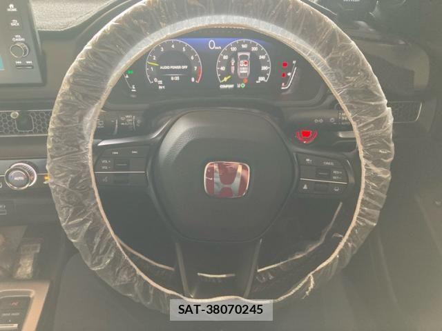 Honda CIVIC 2024-10 8365152-16