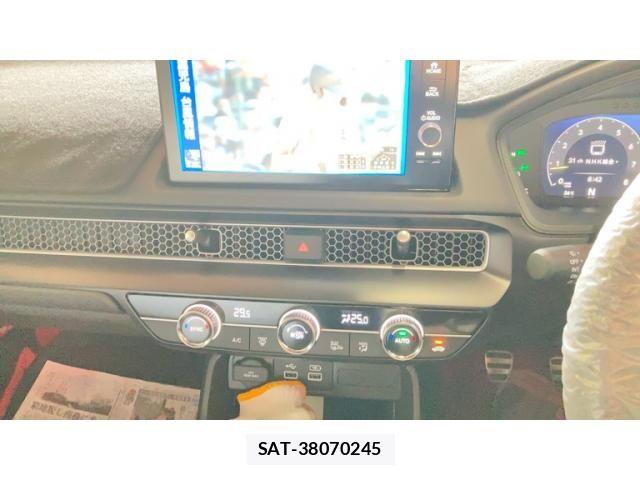 Honda CIVIC 2024-10 8365152-23