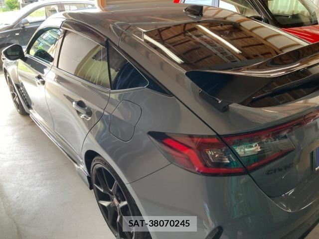 Honda CIVIC 2024-10 8365152-5