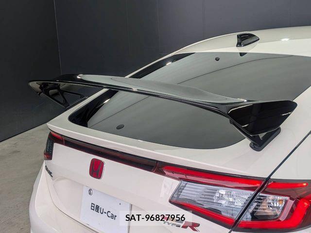 Honda CIVIC 2025-07 8365153-24