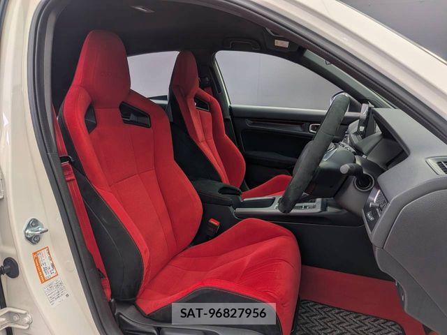 Honda CIVIC 2025-07 8365153-6