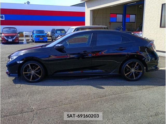 Honda CIVIC 2021-05 8371523-3