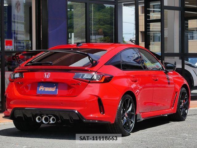 Honda CIVIC 2026-07 8411640-1