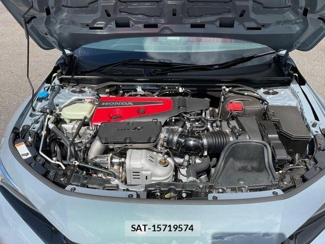 Honda CIVIC 2024-04 8411647-14