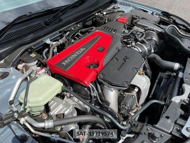 Honda CIVIC 2024-04 8411647-21