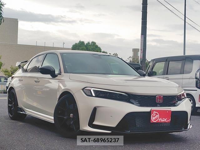 Honda CIVIC 2024-12 8411646-2