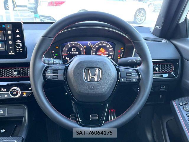 Honda CIVIC 2026-07 8437996-8