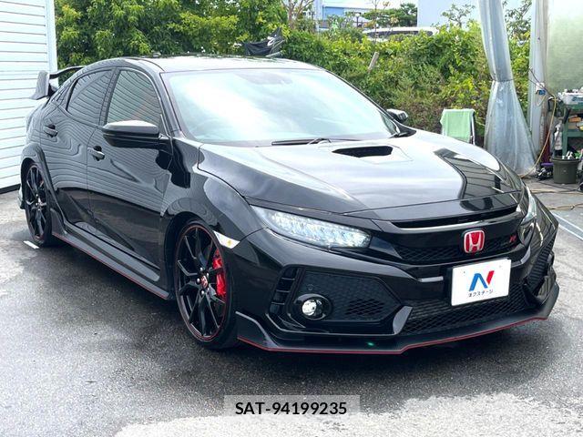 Honda CIVIC 2018-11 8437998-16