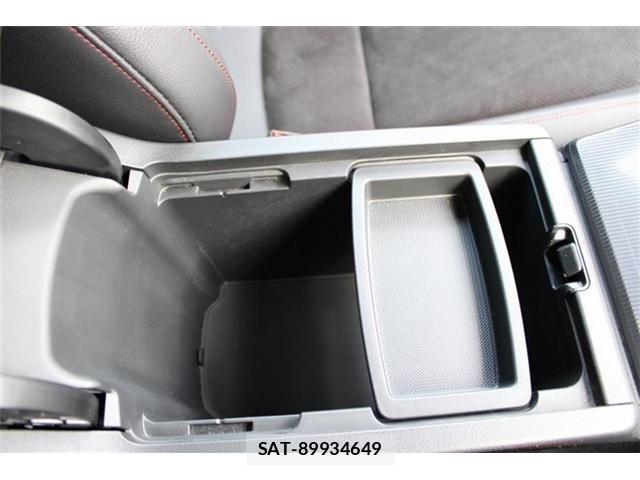 Honda CIVIC 2022-10 8485159-13