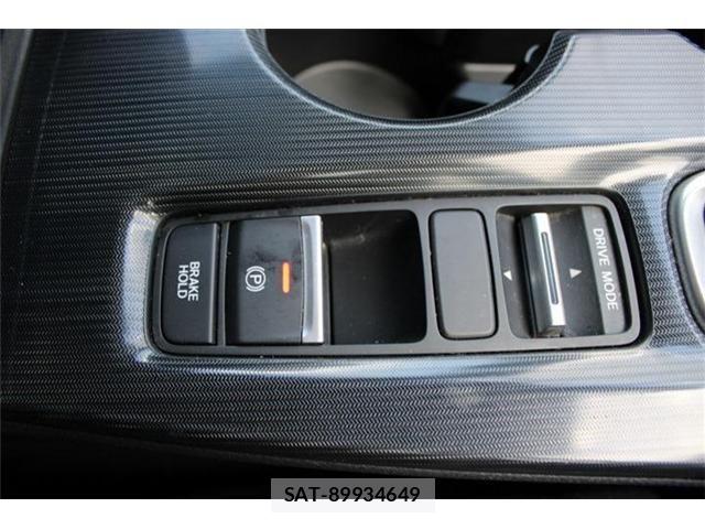 Honda CIVIC 2022-10 8485159-14