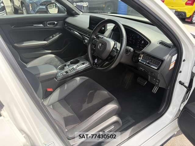 Honda CIVIC 2022-07 8524063-15