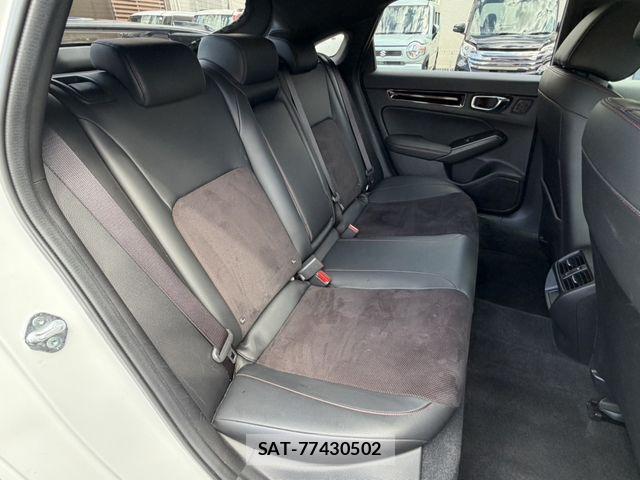 Honda CIVIC 2022-07 8524063-19