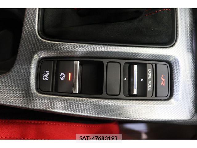 Honda CIVIC 2025-11 8524061-11