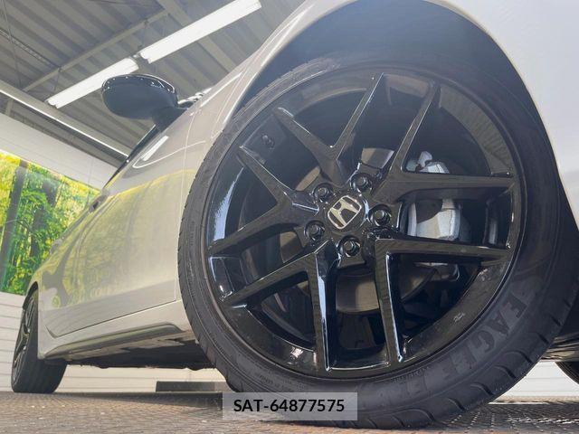 Honda CIVIC 2025-05 8524062-14