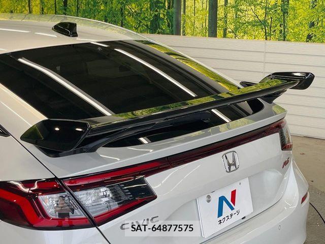 Honda CIVIC 2025-05 8524062-2
