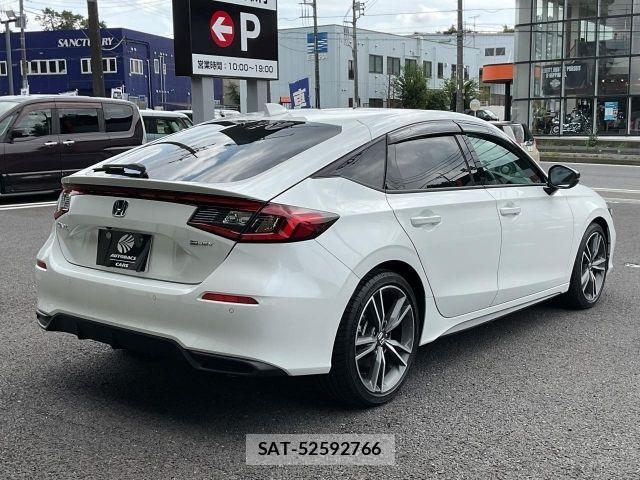 Honda CIVIC 2025-08 8561436-2