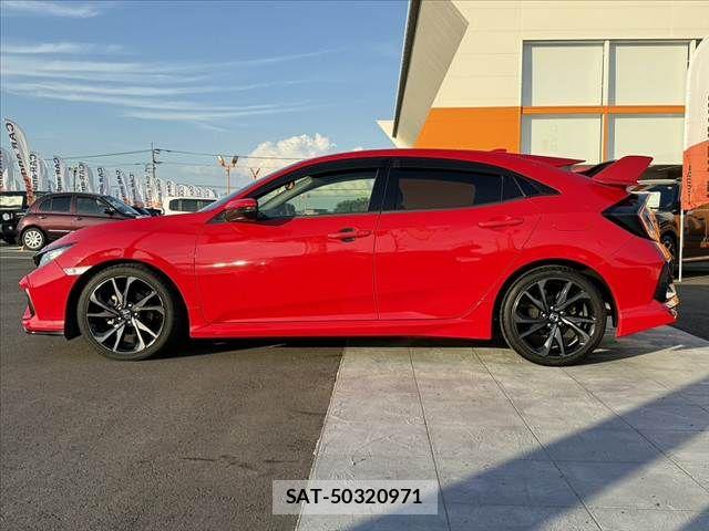 Honda CIVIC 2018-09 8561441-10
