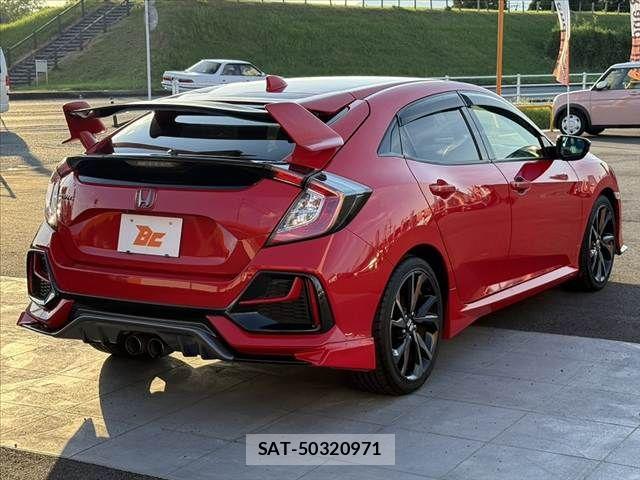 Honda CIVIC 2018-09 8561441-12