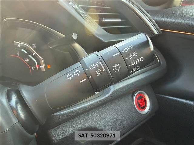 Honda CIVIC 2018-09 8561441-25