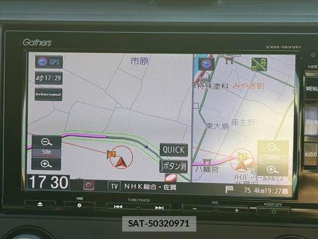 Honda CIVIC 2018-09 8561441-28