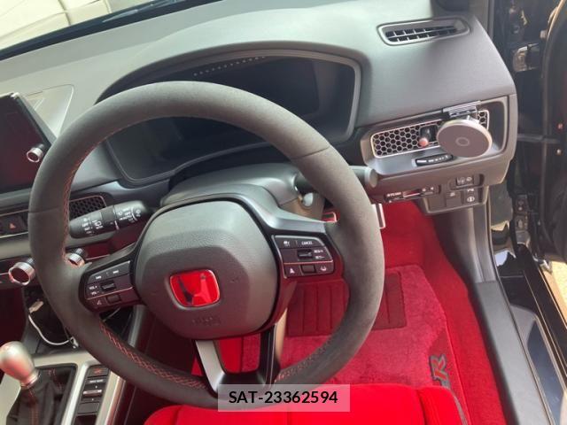 Honda CIVIC 2024-12 8561432-12