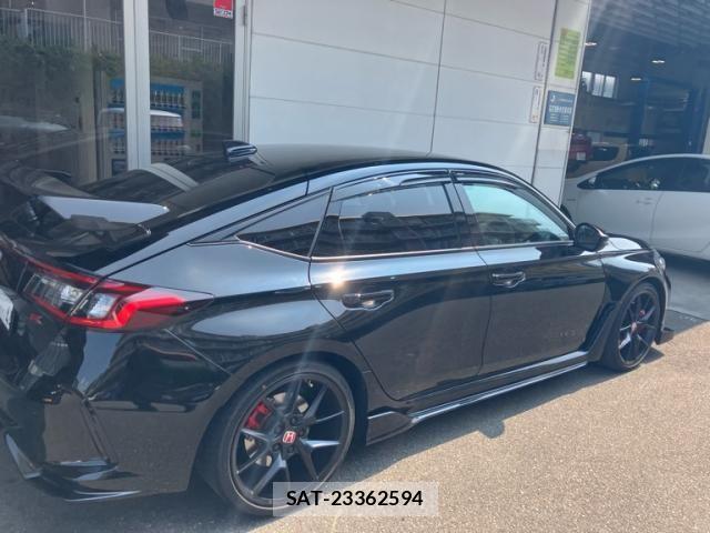 Honda CIVIC 2024-12 8561432-5