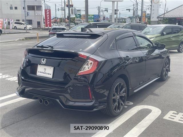 Honda CIVIC 2019-07 8561440-10