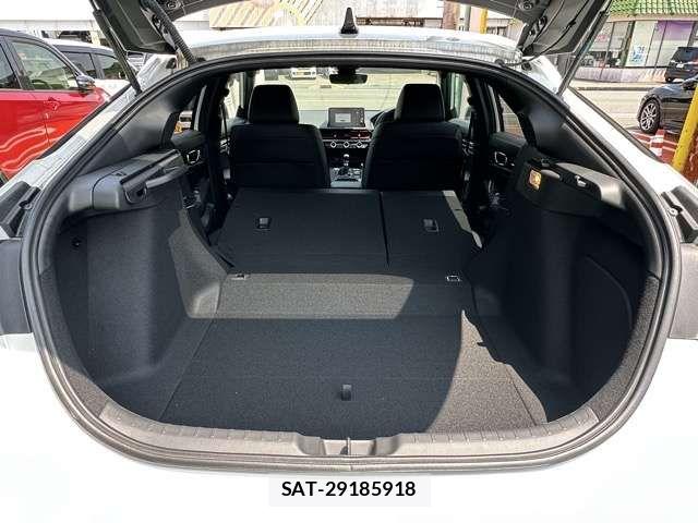 Honda CIVIC 2024-09 8561437-10