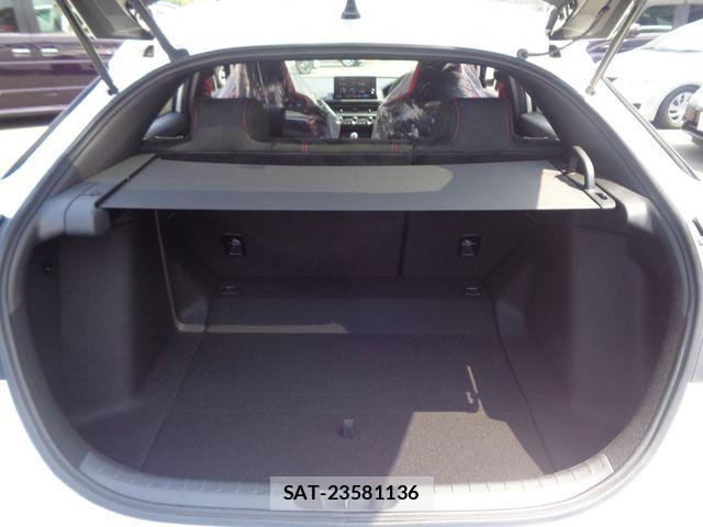 Honda CIVIC 2025-01 8561434-15