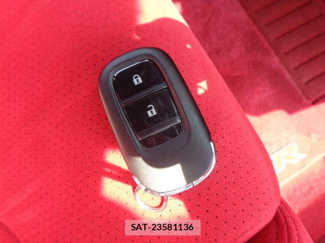 Honda CIVIC 2025-01 8561434-24
