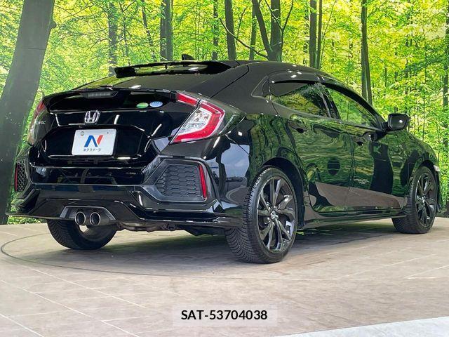 Honda CIVIC 2018-01 8626170-16
