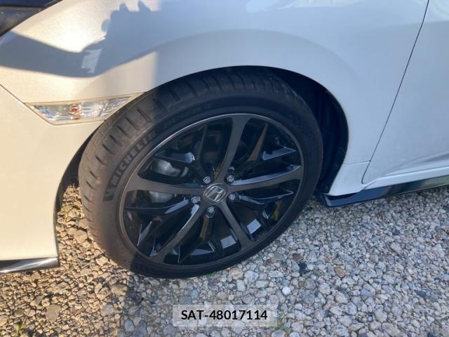 Honda CIVIC 2020-07 8626172-24