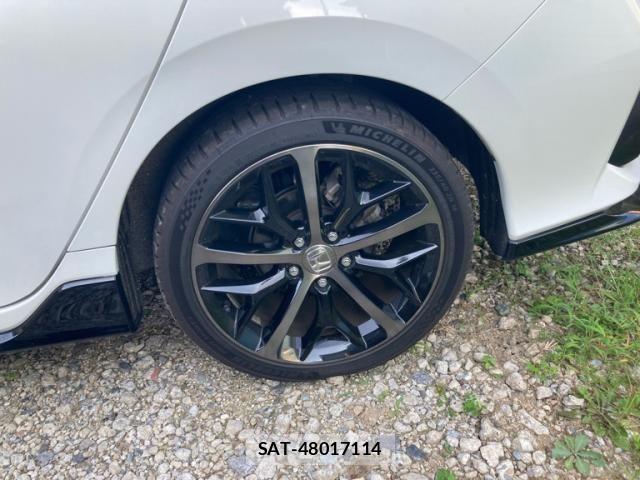 Honda CIVIC 2020-07 8626172-25