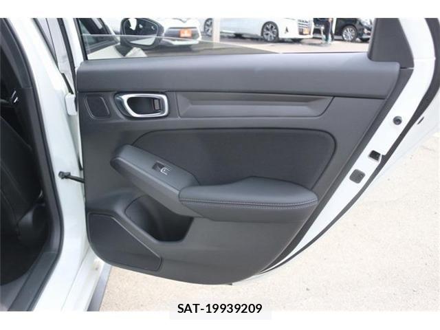Honda CIVIC 2021-09 8626167-15