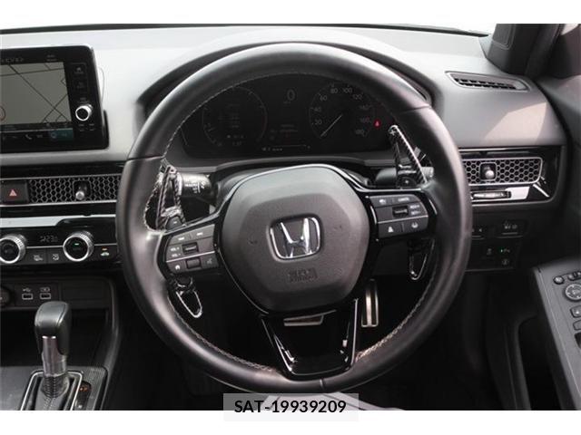 Honda CIVIC 2021-09 8626167-17
