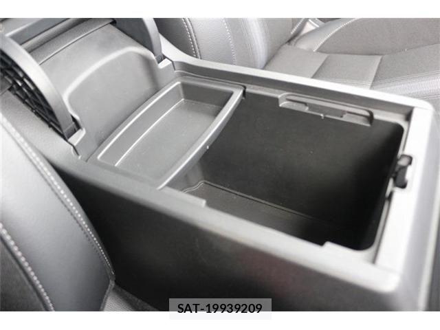 Honda CIVIC 2021-09 8626167-25