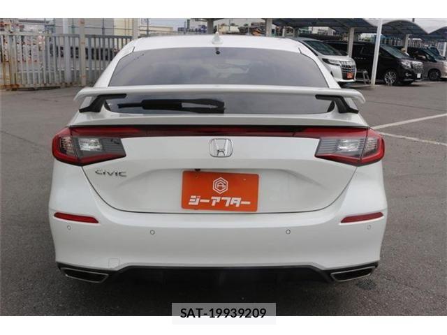 Honda CIVIC 2021-09 8626167-7