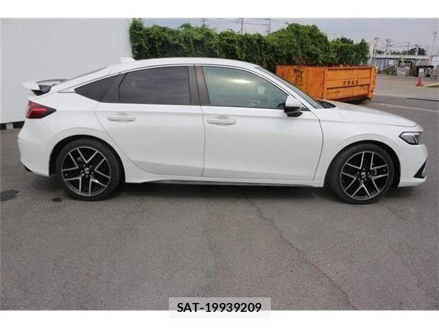 Honda CIVIC 2021-09 8626167-8